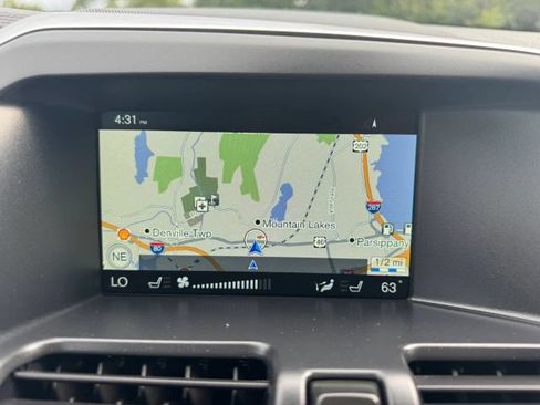 Used 2016 Volvo XC60 T6 w/ Climate Package AWD/4WD image 14