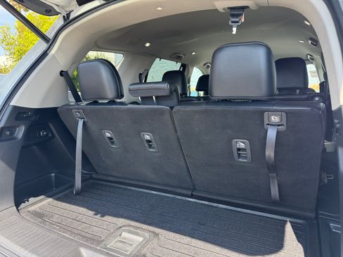 Used 2023 Honda Pilot EX-L image 18