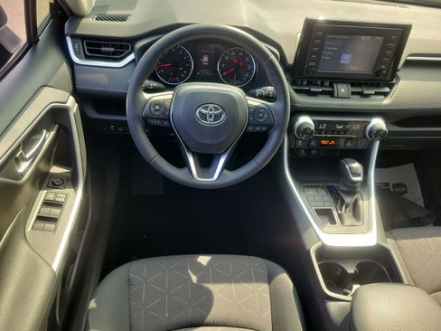 Used 2019 Toyota RAV4 XLE image 11