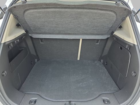 Certified 2018 Buick Encore Premium FWD image 13