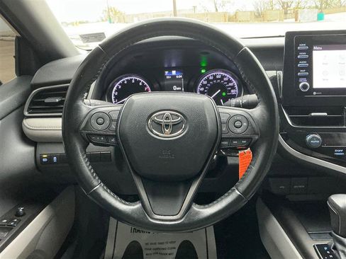 Used 2021 Toyota Camry SE FWD image 38