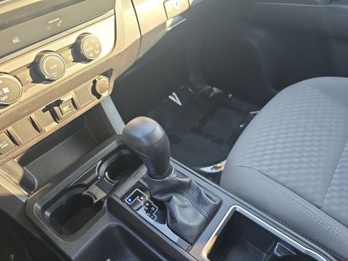 Used 2022 Toyota Tacoma SR w/ SR Convenience Package RWD image 24
