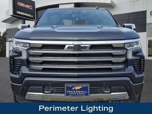 Used 2023 Chevrolet Silverado 1500 High Country w/ Technology Package AWD/4WD image 27