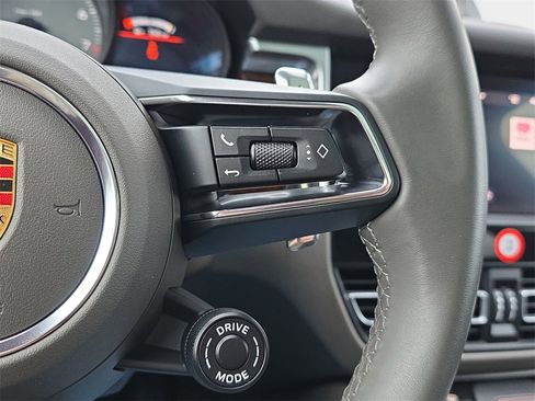 Used 2024 Porsche Macan S image 21