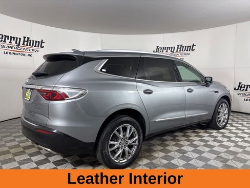 Used 2023 Buick Enclave Premium w/ Experience Buick Package image 5