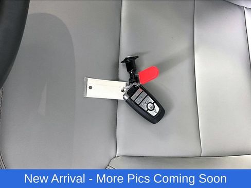 Used 2025 Ford Expedition Active AWD/4WD image 10