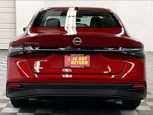 New 2026 Nissan Sentra SV w/ SV Convenience Package FWD image 4