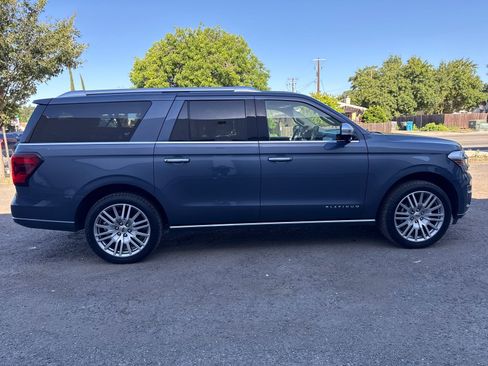 Certified 2023 Ford Expedition Max Platinum AWD/4WD image 6