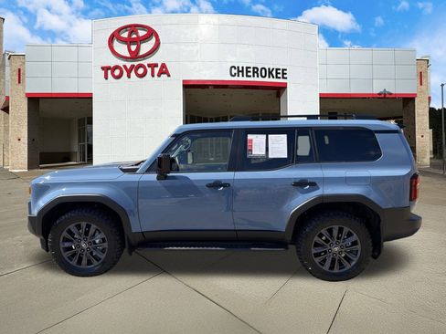 Used 2026 Toyota Land Cruiser w/ Premium Package image 8