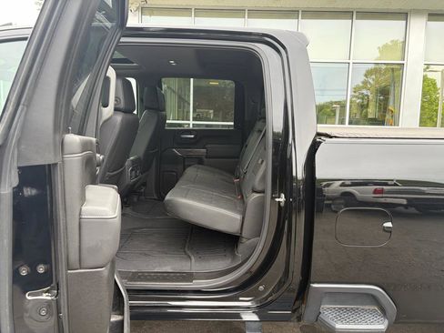 Used 2021 Chevrolet Silverado 2500 LTZ w/ LTZ Convenience Package AWD/4WD image 40