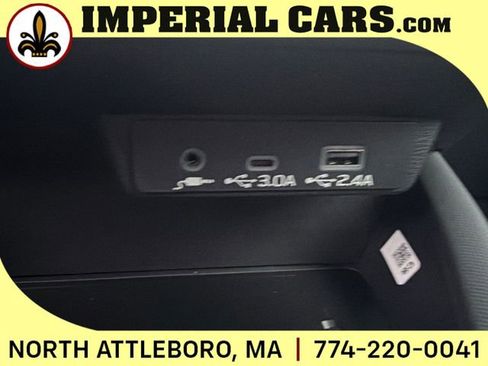 New 2026 Subaru Forester Premium image 32