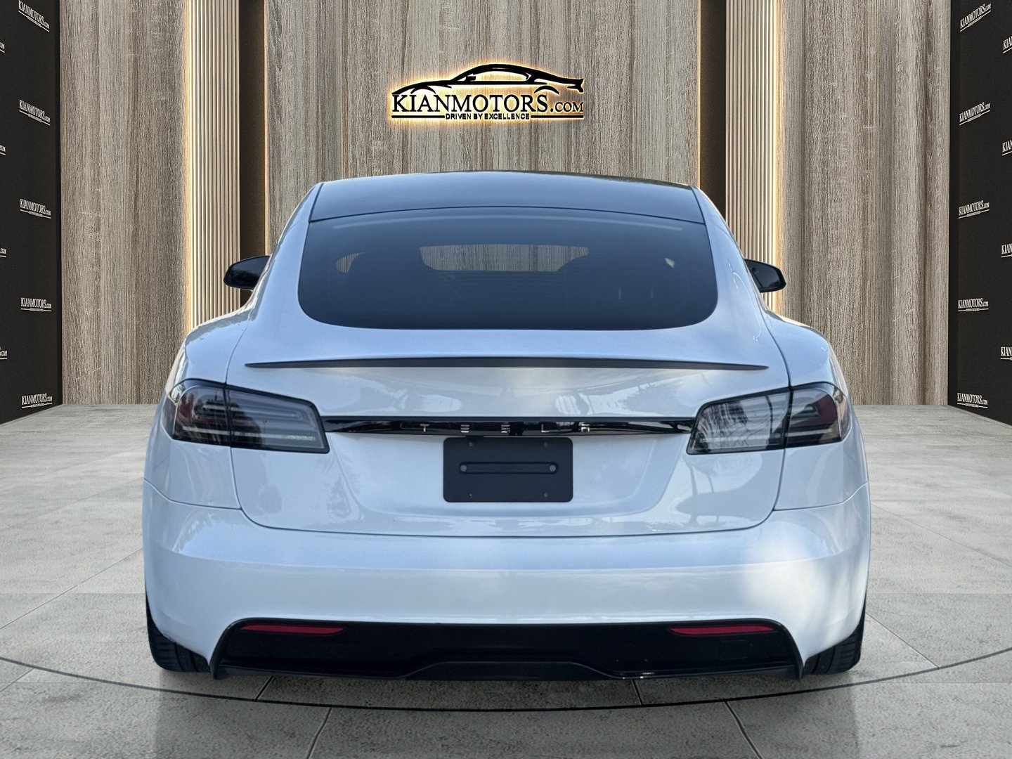 Used 2023 Tesla Model S Plaid AWD/4WD image 9