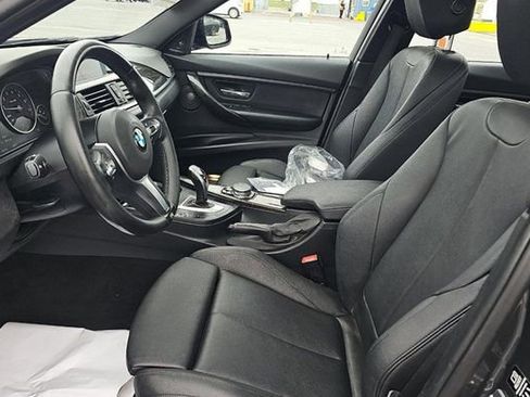 Used 2015 BMW 335i xDrive Sedan AWD/4WD image 8