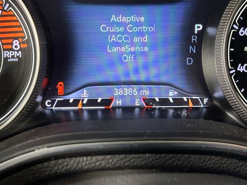 Used 2022 Jeep Cherokee Limited image 12