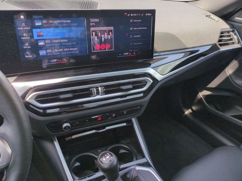 Used 2024 BMW M2 w/ Lighting Package RWD image 30