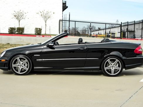 Used 2007 Mercedes-Benz CLK 63 AMG Cabriolet image 8