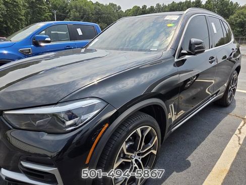 Used 2022 BMW X5 sDrive40i w/ Premium Package RWD image 5