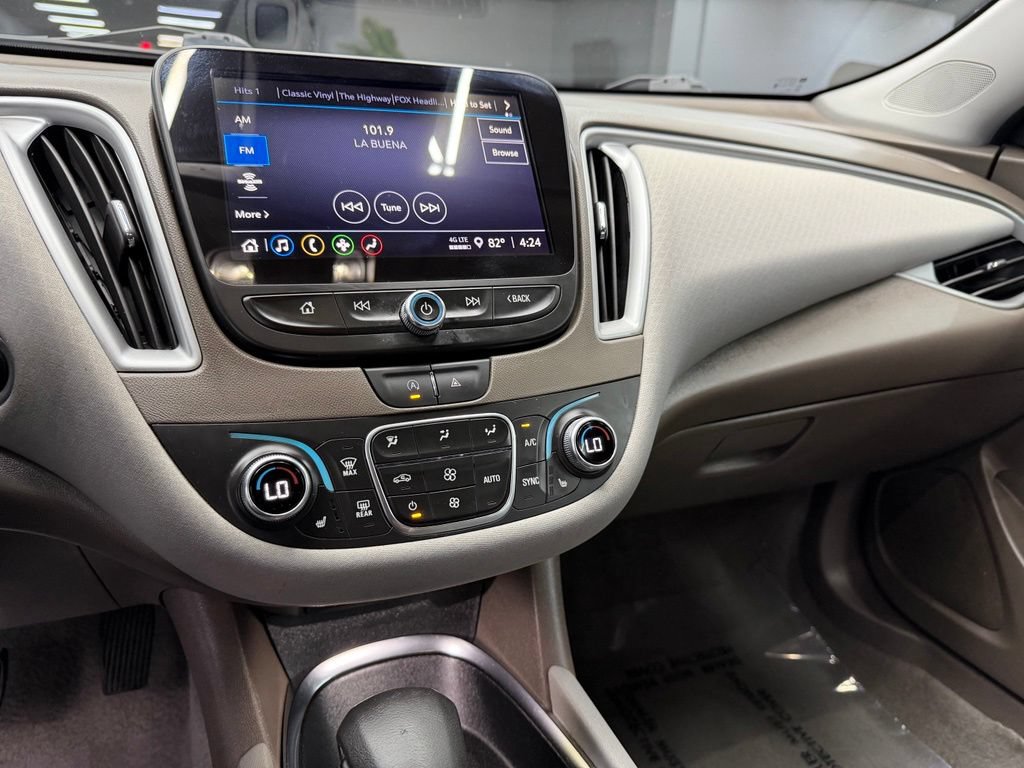 Used 2024 Chevrolet Malibu LT FWD image 25