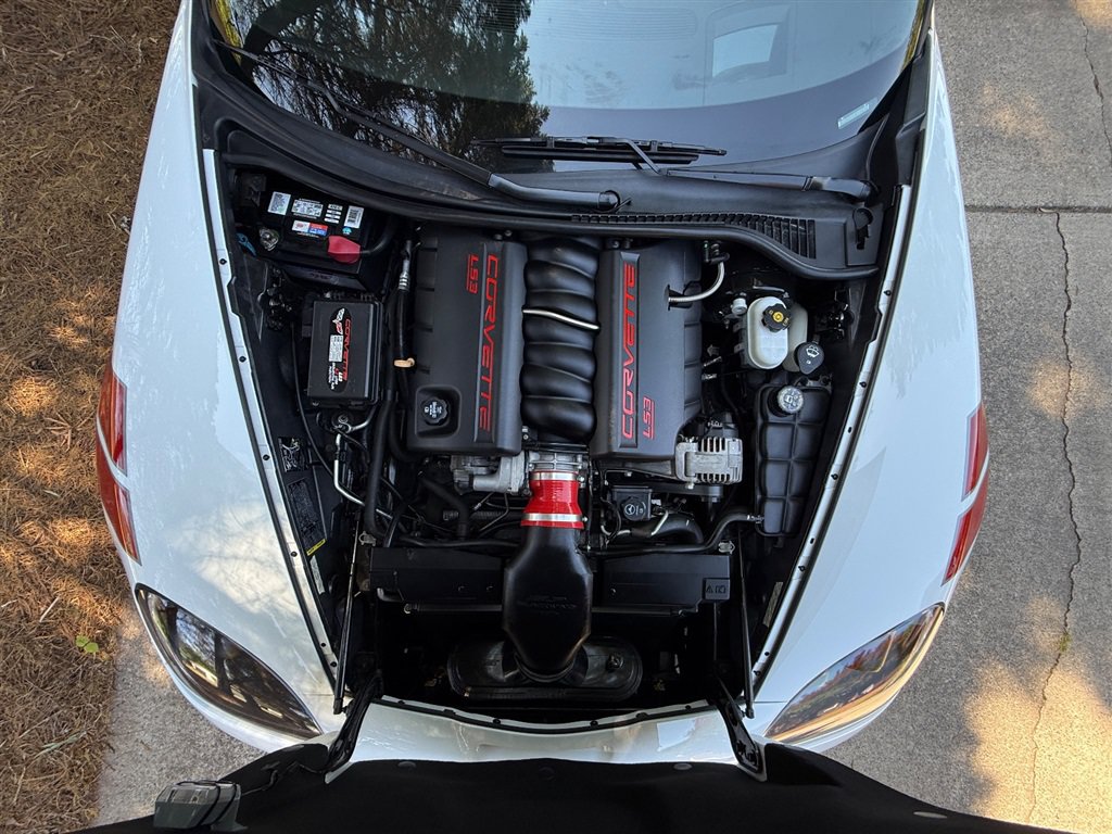 Used 2010 Chevrolet Corvette Grand Sport w/ Preferred Equipment Group RWD image 70