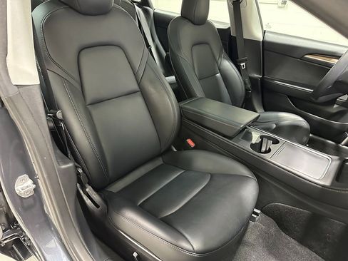 Used 2022 Tesla Model 3 Long Range image 10