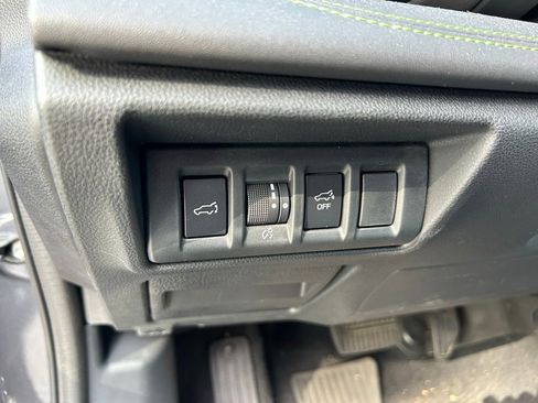 Used 2025 Subaru Outback Onyx Edition XT w/ Tech Package 3 AWD/4WD image 18