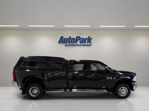 Used 2017 RAM 3500 Tradesman w/ Chrome Appearance Group image 8