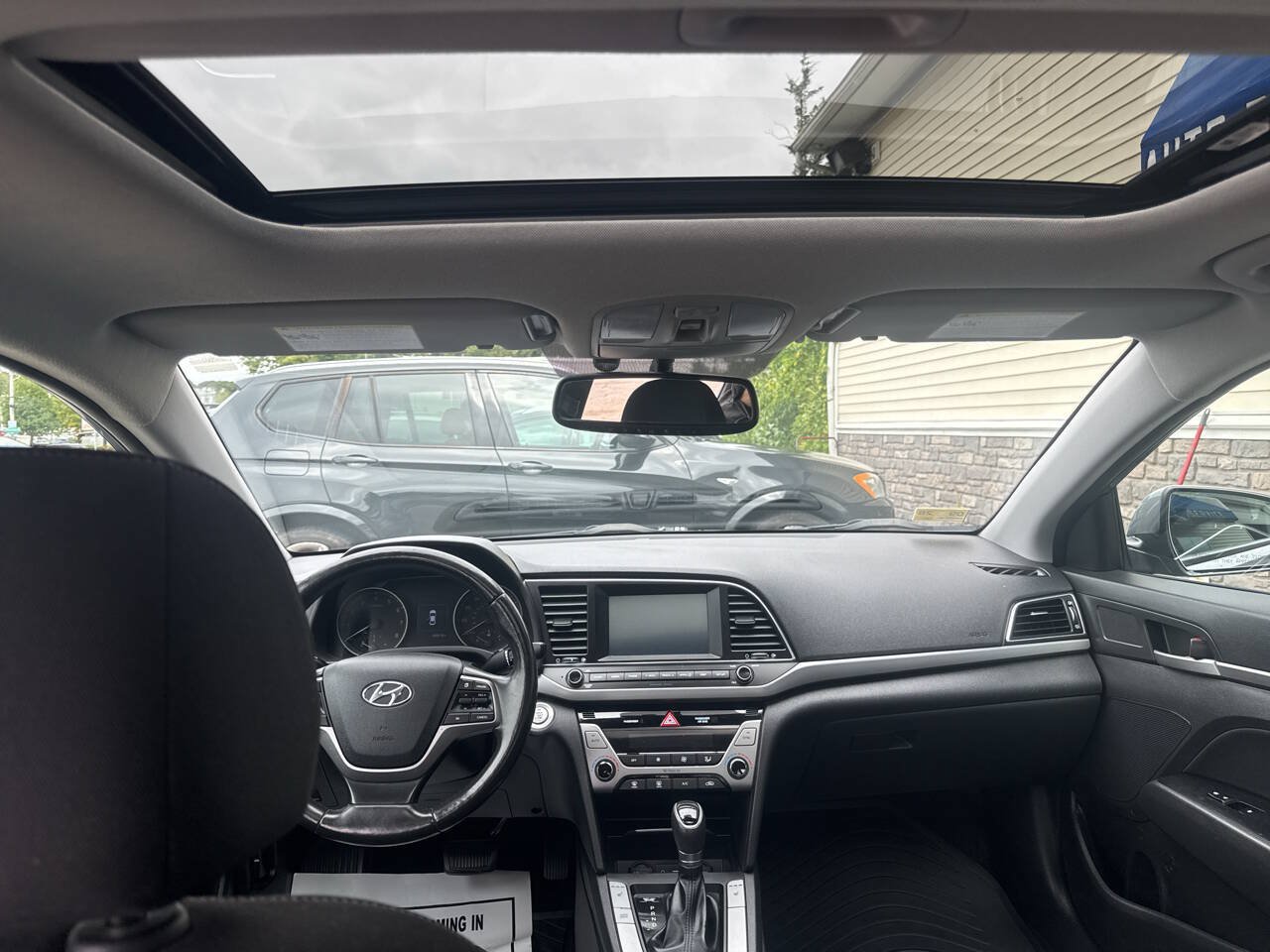 Used 2017 Hyundai Elantra Value Edition FWD image 15