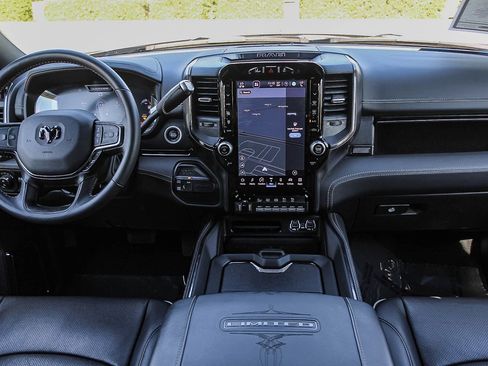 Used 2024 RAM 3500 Limited image 12