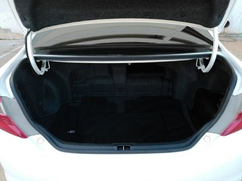 Used 2014 Toyota Camry SE w/ Moonroof Package image 22