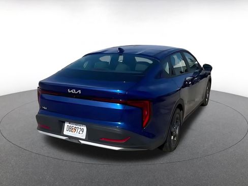 Used 2025 Kia K4 LXS image 15