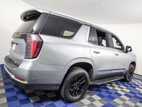 Used 2025 Chevrolet Tahoe LT AWD/4WD image 5
