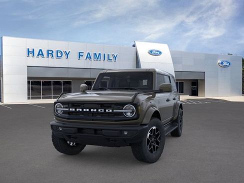 New 2026 Ford Bronco Outer Banks AWD/4WD image 2