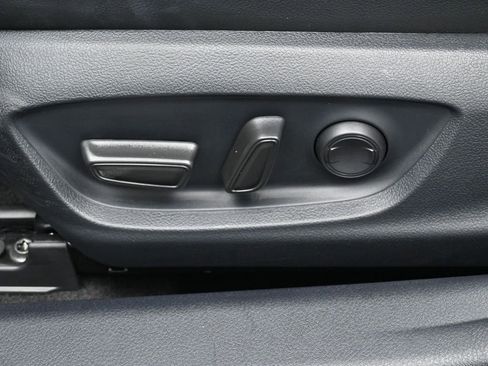 Certified 2023 Toyota Camry SE FWD image 12