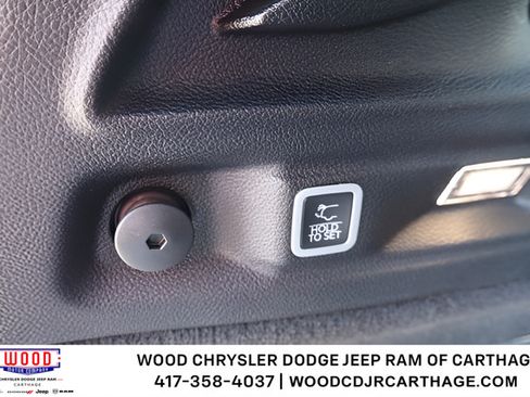 New 2026 Jeep Grand Cherokee L Summit w/ Obsidian Package AWD/4WD image 25