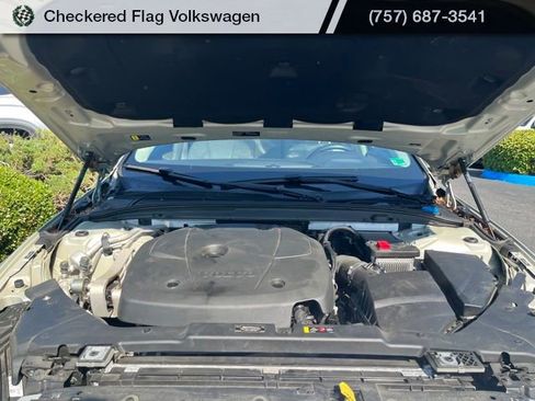 Used 2020 Volvo S60 T5 Momentum FWD image 31