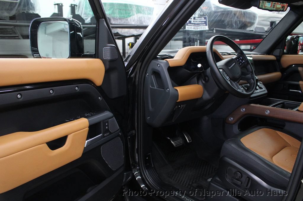 Used 2024 Land Rover Defender 110 X AWD/4WD image 9