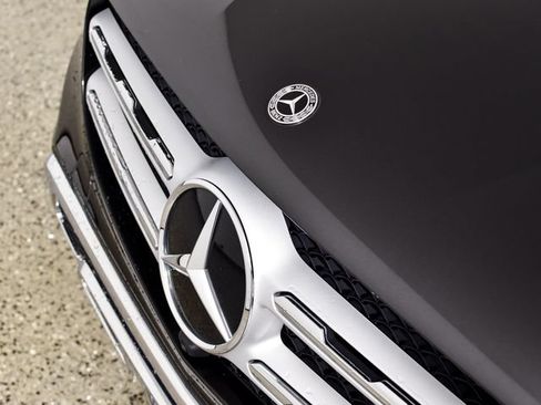 Certified 2022 Mercedes-Benz GLC 300 image 9