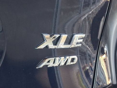 Used 2025 Toyota RAV4 XLE w/ Convenience Package AWD/4WD image 31