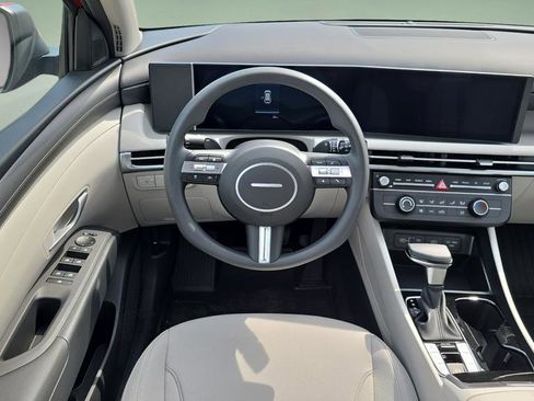 New 2026 Hyundai Tucson SE AWD/4WD image 12