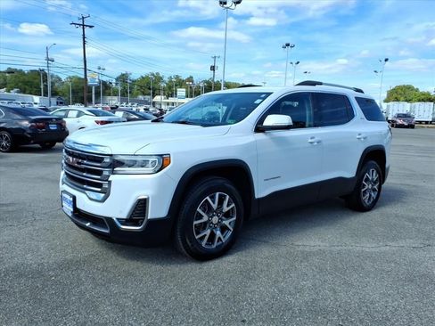 Used 2023 GMC Acadia SLT image 8