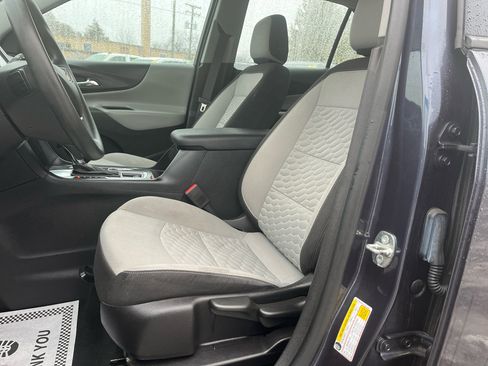 Used 2018 Chevrolet Equinox LS image 14