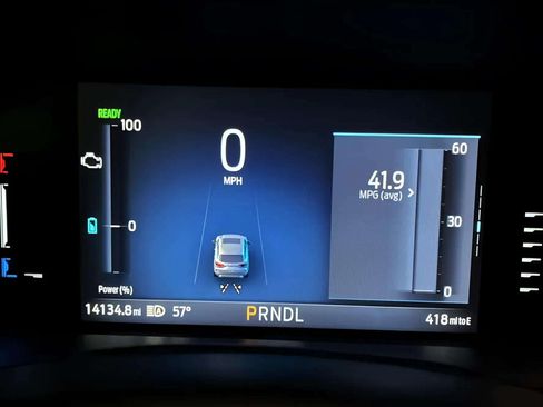 Used 2024 Ford Escape ST-Line w/ Equipment Group 301A FWD image 25