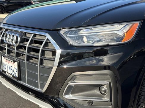 Used 2021 Audi Q5 2.0T Premium w/ Convenience Package image 24