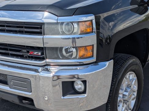 Used 2015 Chevrolet Silverado 3500 LTZ w/ Duramax Plus Package AWD/4WD image 10
