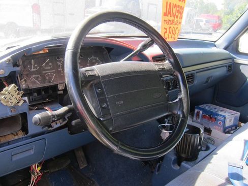 Used 1995 Ford F150 4x4 Regular Cab image 11