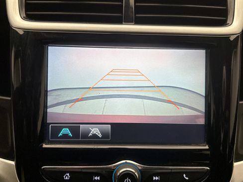 Used 2017 Chevrolet Sonic LT image 15