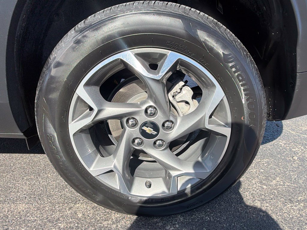 Used 2024 Chevrolet Trax LT w/ Driver Confidence Package FWD image 53