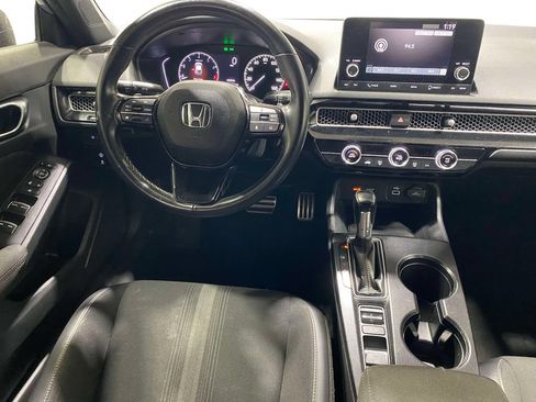 Used 2022 Honda Civic Sport image 11
