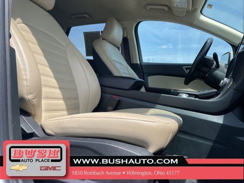 Used 2024 Ford Edge SEL AWD/4WD image 25