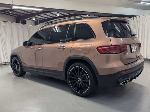 Used 2022 Mercedes-Benz GLB 250 image 4